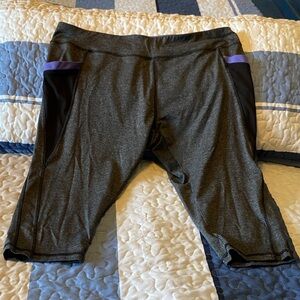 Gray and Black leggings w/Purple
I am 5 ft 4 in and these come to my calf